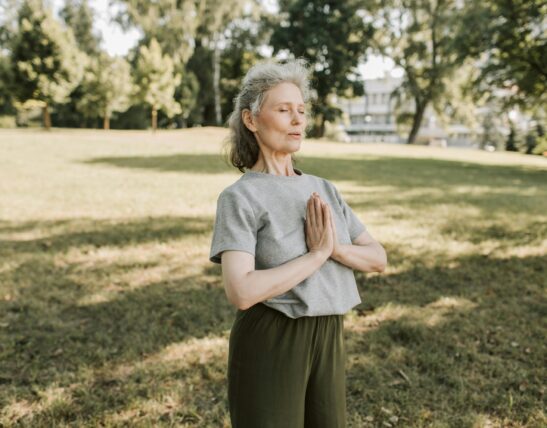 I benefici della meditazione negli over 65