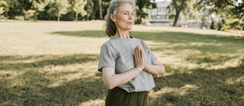 I benefici della meditazione negli over 65