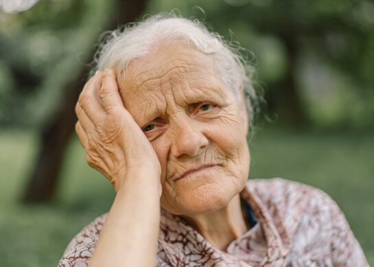 Come evitare malesseri da caldo negli anziani?